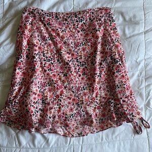 Kameli Boutique | Floral Pink Skirt